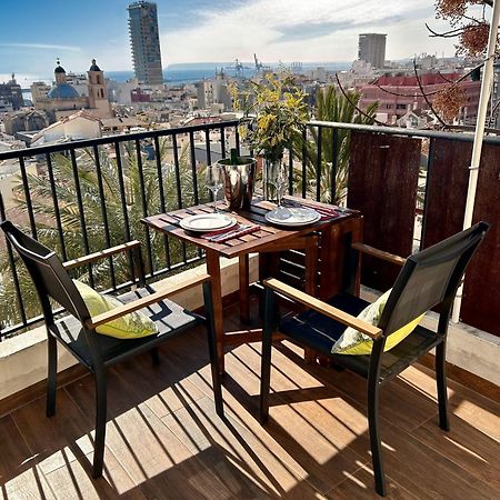 Charming House In The Historic Old Town Villa Alicante Luaran gambar